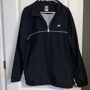 Nike Windbreaker. Black. Men’s Large.